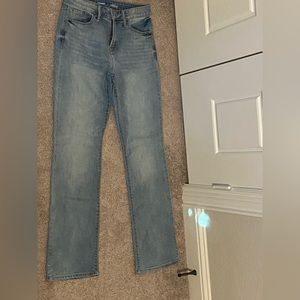 Old navy kicker boot-cut Women’s jeans